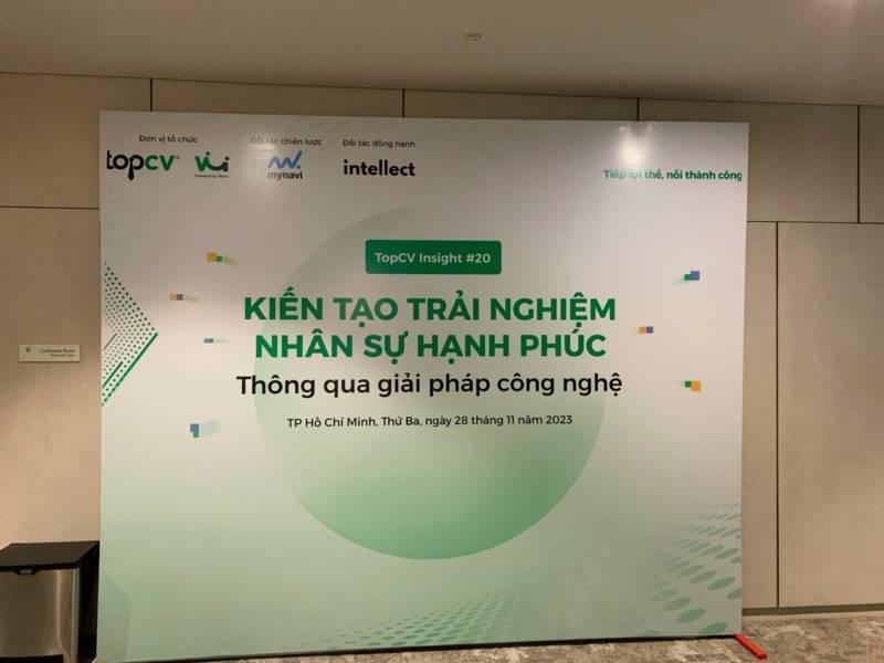 THI CÔNG KHUNG BACKDROP SỰ KIỆN TẠI QUẬN 12-2